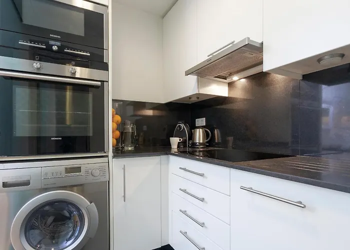 Acogedor Apartamento Junto A La Catedral By Rent Me