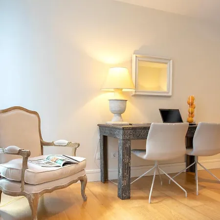 Acogedor Apartamento Junto A La Catedral By Rent Me Málaga Exterior foto